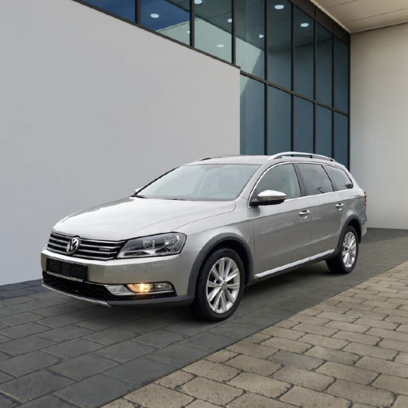 VW Passat Alltrack, seat heating, navigation system, PDC front + rear